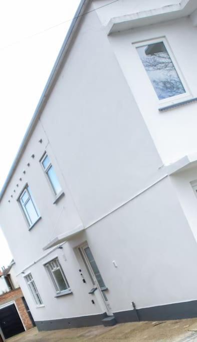 Coastal Haven In Leigh-On-Sea Apartment Southend-on-Sea Exterior photo